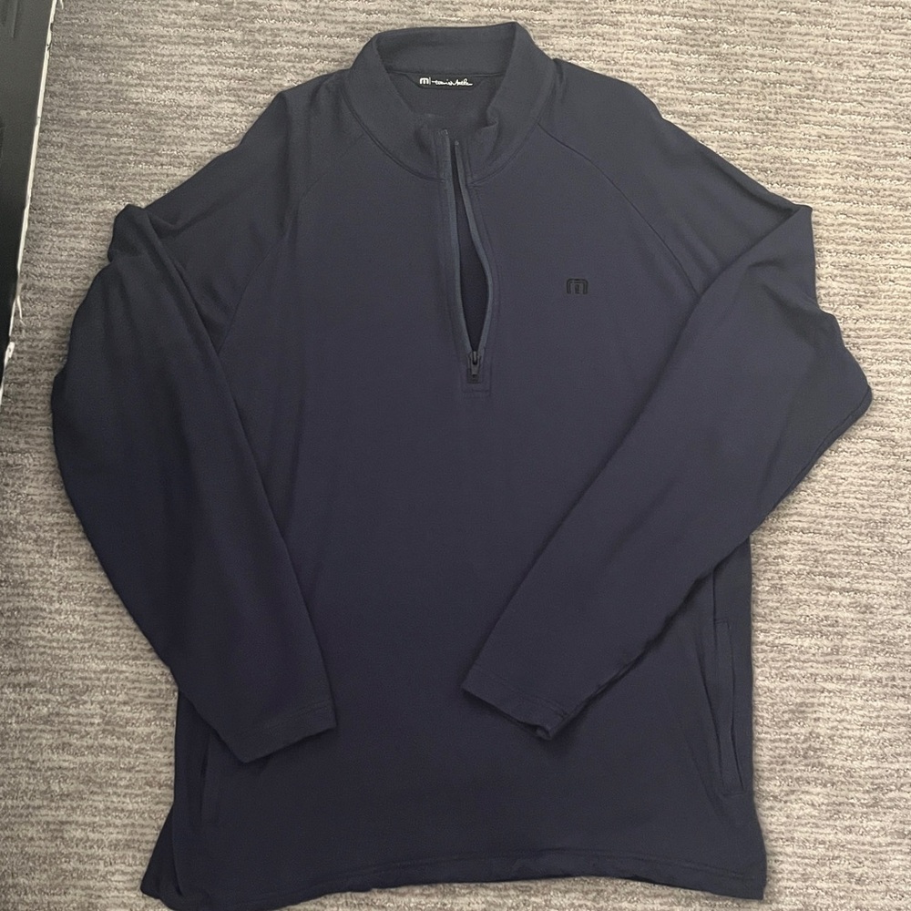 Travis Mathew Dark Blue quarter zip pullover size medium